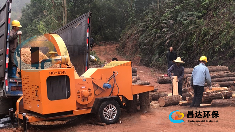 1681222815112018.jpg HC-6145樹枝粉碎機10.jpg